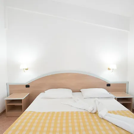 Prázdninový areál Il Poggio Di Tropea Villaggio Soft 3*