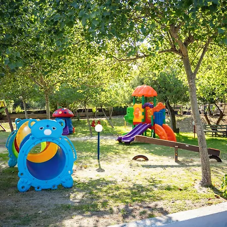 Üdülőpark Il Poggio Di Tropea Villaggio Soft 3*