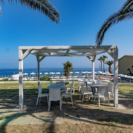 Üdülőpark Il Poggio Di Tropea Villaggio Soft
