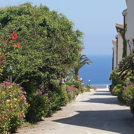 Il Poggio Di Tropea Villaggio Soft Village de vacances 3*